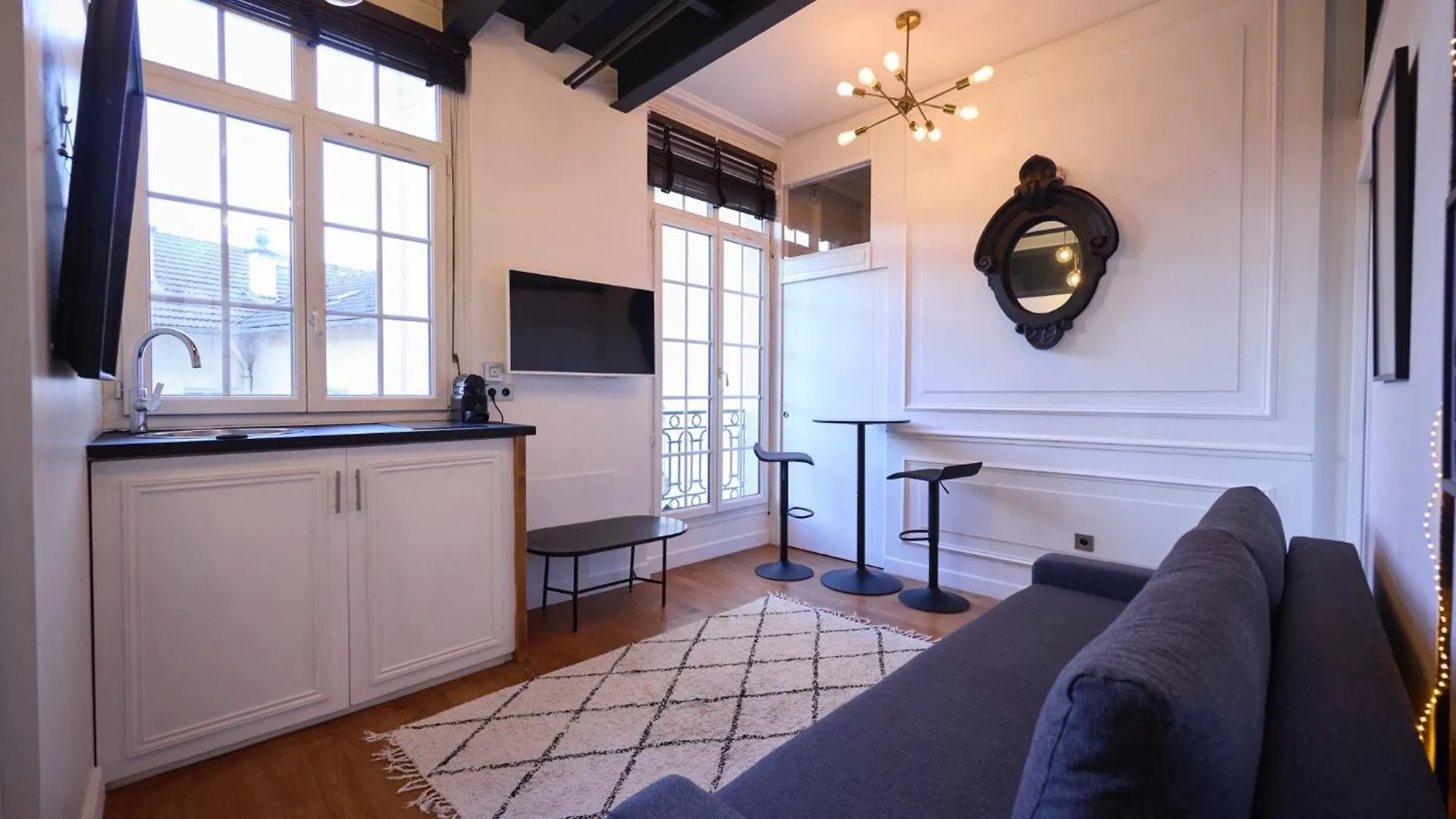 Apartment Un Cosy Au Coeur De 17 Batignolles , Monceau
