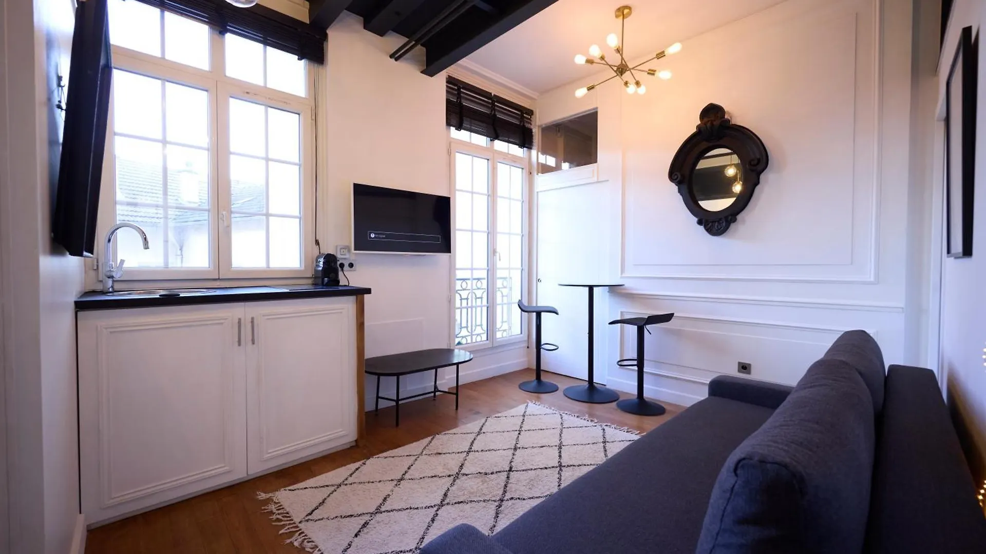 Un Cosy Au Coeur De 17 Batignolles , Monceau Apartment Paris